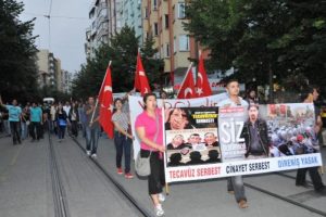 Eskişehir'de 500 kişi yürüdü