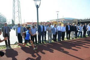 Sporun yeni adresinde şenlik havasında spor