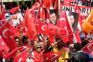 Almanya'da ''Demokrasiye Saygı Mitingi''