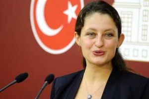 Pavey: Belediye başkanlığına aday değilim