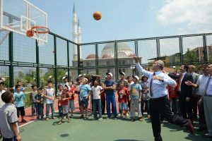 Yıldırım Büyükşehir'le yeşilleniyor