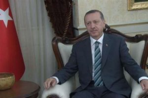 İş adamlarıyla görüştü