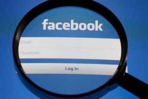 Bakandan 'Facebook hesaplarınızı kapatın' çağrısı