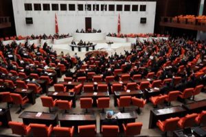 ''Torba Kanun'' teklifi Genel Kurul'da
