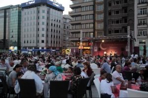 Beyoğlu'nda iftar alanı değişti