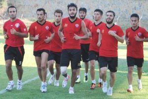 Gölcükspor takviye peşinde