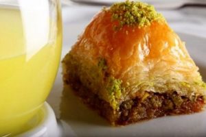 ''Türkiye'deki en büyük tehlike baklava''