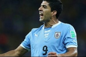 Arsenal'dan Suarez için ısrarlı