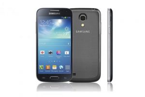Samsung Galaxy S4 Mini Türkiye'de satışa sunuldu