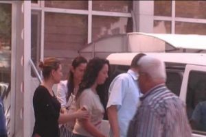 İngiliz kız yakalandı