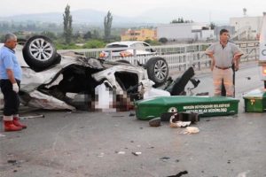 Mersin'de feci kaza: 3 ölü
