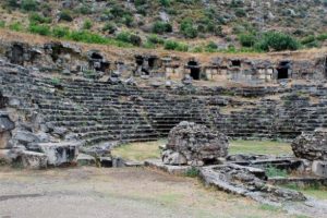 Limyra antik kent kazı alanında joefizik araştırma