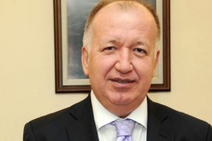 Saygısızlarla çalışmam