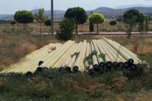 Doğalgaz borularını vinçle çaldı