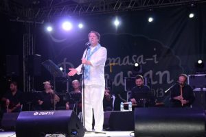 Ahmet Özhan, Bursalılara unutulmaz bir gece yaşattı