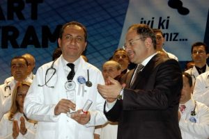 Bursa Göğüs Hastanesi kurucu başhekimi kansere yenik düştü