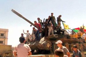 PYD, Nusra'nın tanklarını ele geçirdi