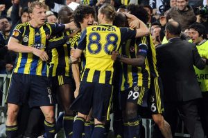 Fenerbahçe Devler Ligi'ne koşuyor!