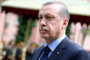 Başbakan Erdoğan'ın sesi yine neden kısıldı?