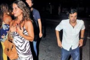 Genç Sadri gecelere aktı...