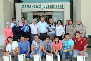 Köylü öğrencilerin başarısı herkesi kıskandırıyor