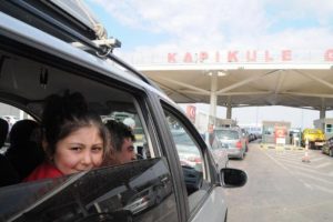 Kapıkule'de çile bitmiyor