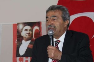 ''Cumhurbaşkanlığına adayım''
