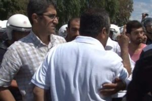 CHP'li Vekilden polise: ''Hepinize bunun hesabını soracağım''