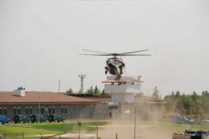 Komutanlar Ceylanpınar'dan ayrıldı