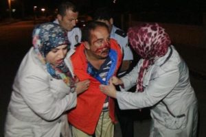 Mahallede 'zikir' kavgası