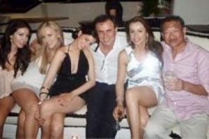 Gündüz kahin gece alemci Roubini'ye jakuzi cezası