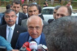 Meclis'te başörtüsüne yeşil ışık