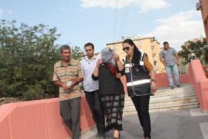 Temizlikçi kadın hırsızlıktan tutuklandı