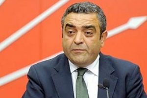 Başbakanın yabancı danışmanı var mı?