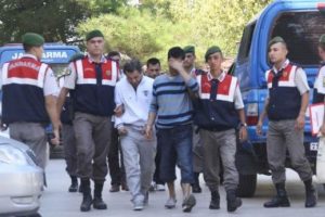 Uyuşturucu şebekesine operasyon