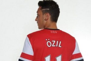 Mesut Özil, Bale'i beşle çarptı