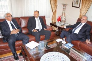 Vali Karaloğlu'ndan STK'larla iş birliği mesajı