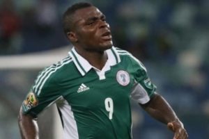 Nijerya'da kapanışı Emenike yaptı