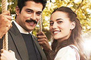 İncili Midye Şal Modeli Yapımı Türkçe Videolu İncili Midye Şal Modeli Yapımı Türkçe Videolu