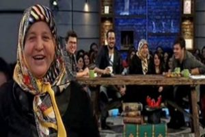 3 Adam'da Naciye Teyze şov