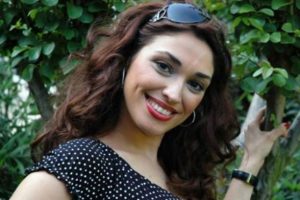 Zühal Topal anne oldu!