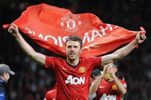 Carrick'ten 3 yıllık imza