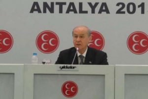 ''Yüz yıl sonra ortada Türk'ten eser kalmayacak''