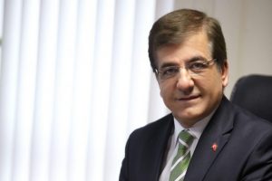 Yalçın'dan Öğretmenler Günü kutlaması