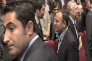 Müsteşar Tekin'den tartışılacak laflar