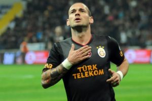 M.United'ın hocası Sneijder'i resmen açıkladı