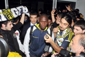 Fenerbahçe'ye coşkulu karşılama