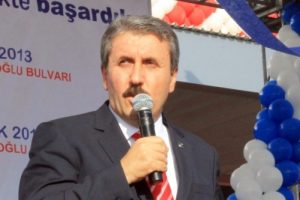 Okul kurmak isteyenden haraç istediler