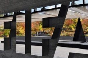 FIFA'dan 3 futbolcuya men