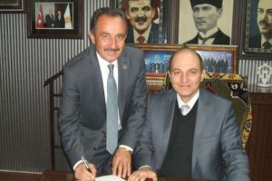 MHP'li Başkan AK Parti'ye geçti